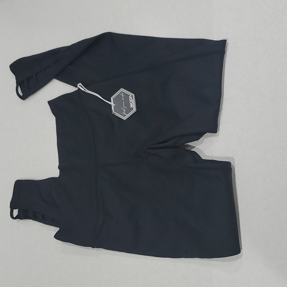 NWT Modiv Leggings Size Small